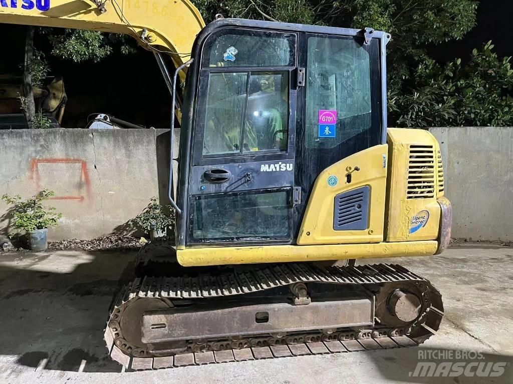 Komatsu PC 70-8 Kāpurķēžu ekskavatori