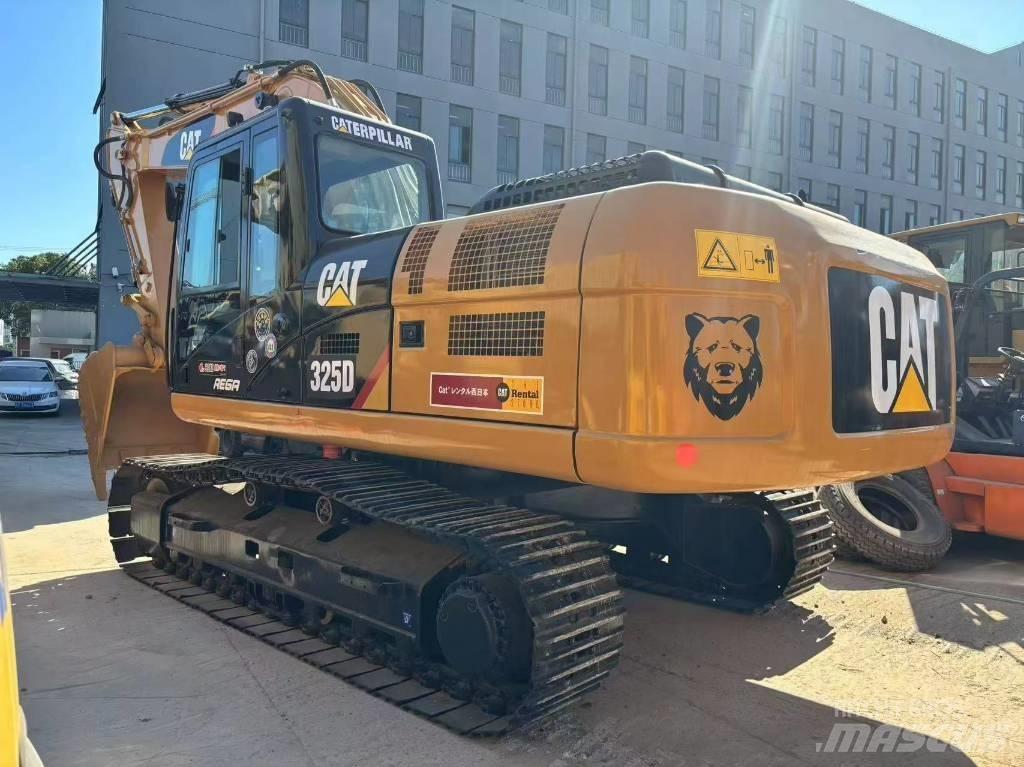 CAT 325 D Kāpurķēžu ekskavatori