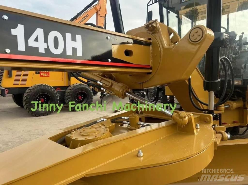 CAT 140 Greideri