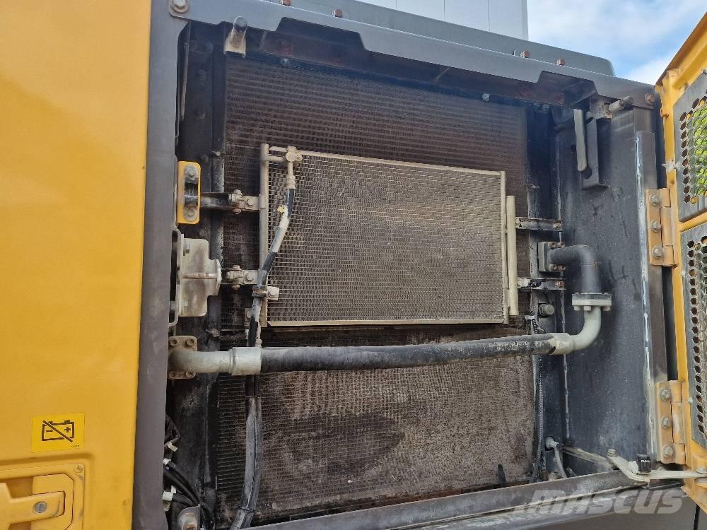 Volvo EC 250EL Kāpurķēžu ekskavatori