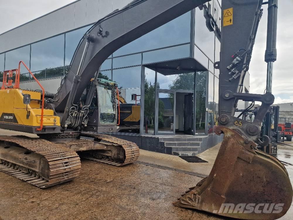 Volvo EC 250EL Kāpurķēžu ekskavatori