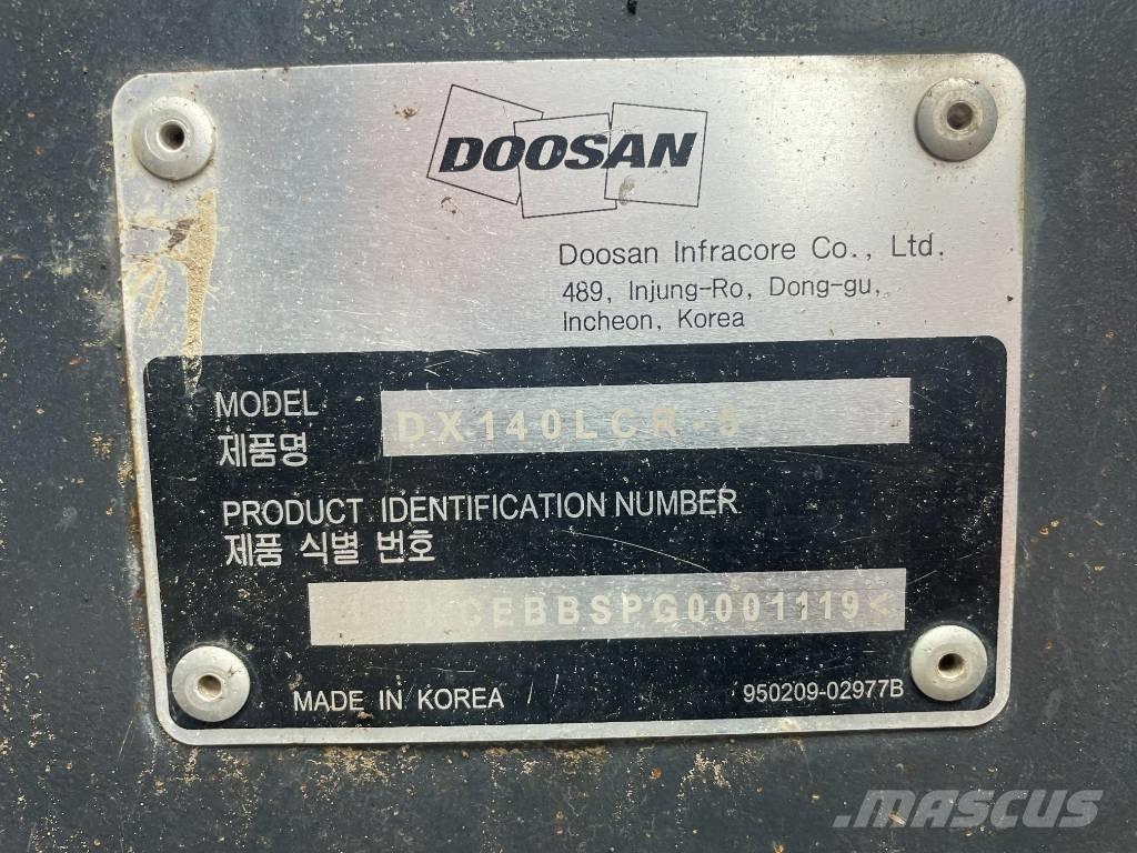 Doosan DX 140 LCR Kāpurķēžu ekskavatori