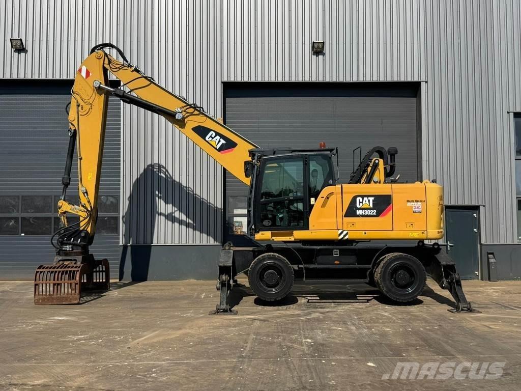 CAT MH3022 Industriālie iekrāvēji