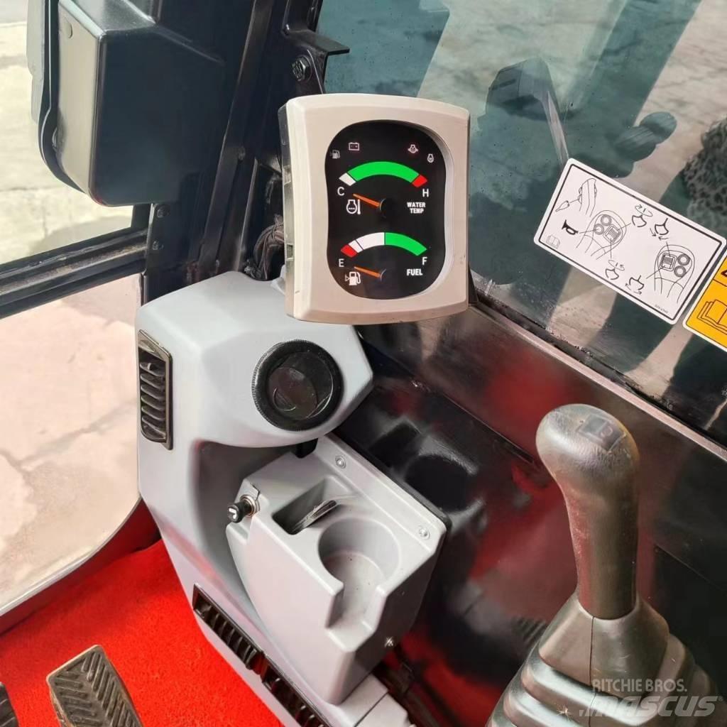 CAT 307E2 Mini ekskavatori < 7 t
