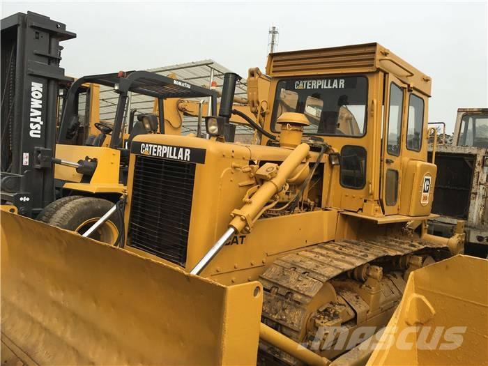 CAT D 6 D Kāpurķēžu buldozeri