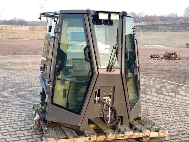 CASE D 1650 NEW CAB Kāpurķēžu buldozeri