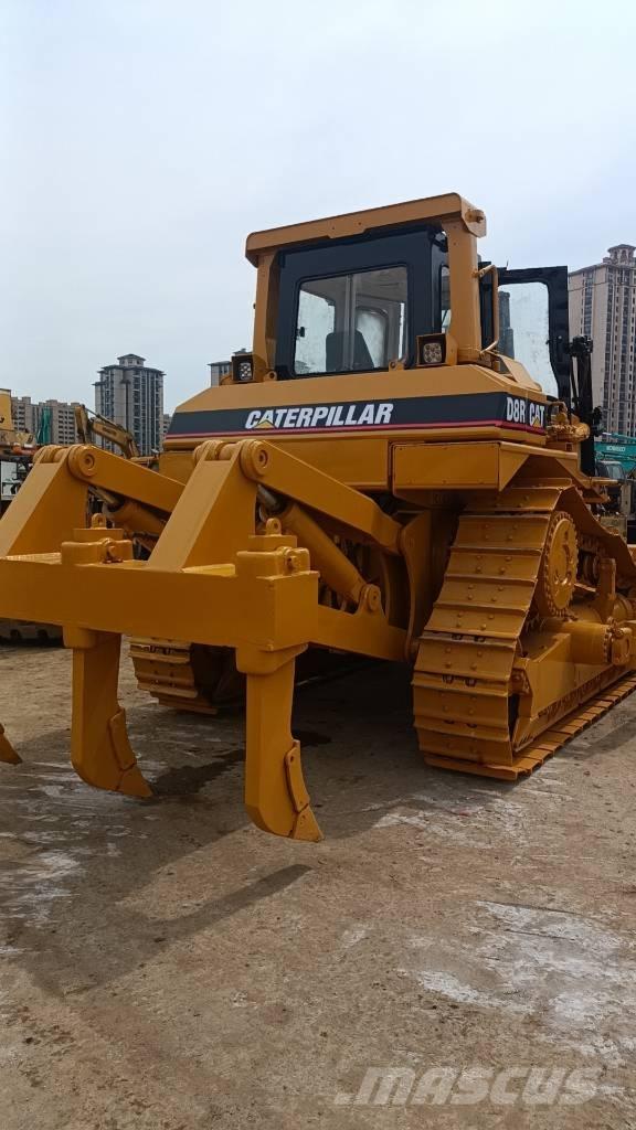 CAT D 8 R Kāpurķēžu buldozeri
