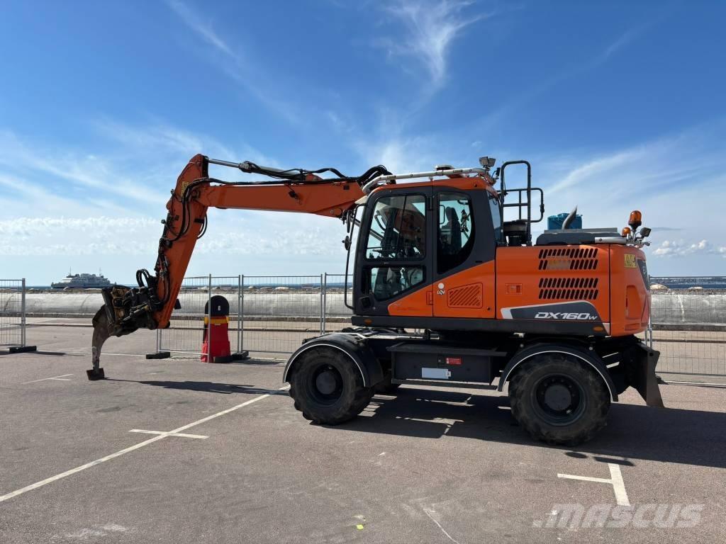 Doosan DX 160 W Ekskavatori uz riteņiem