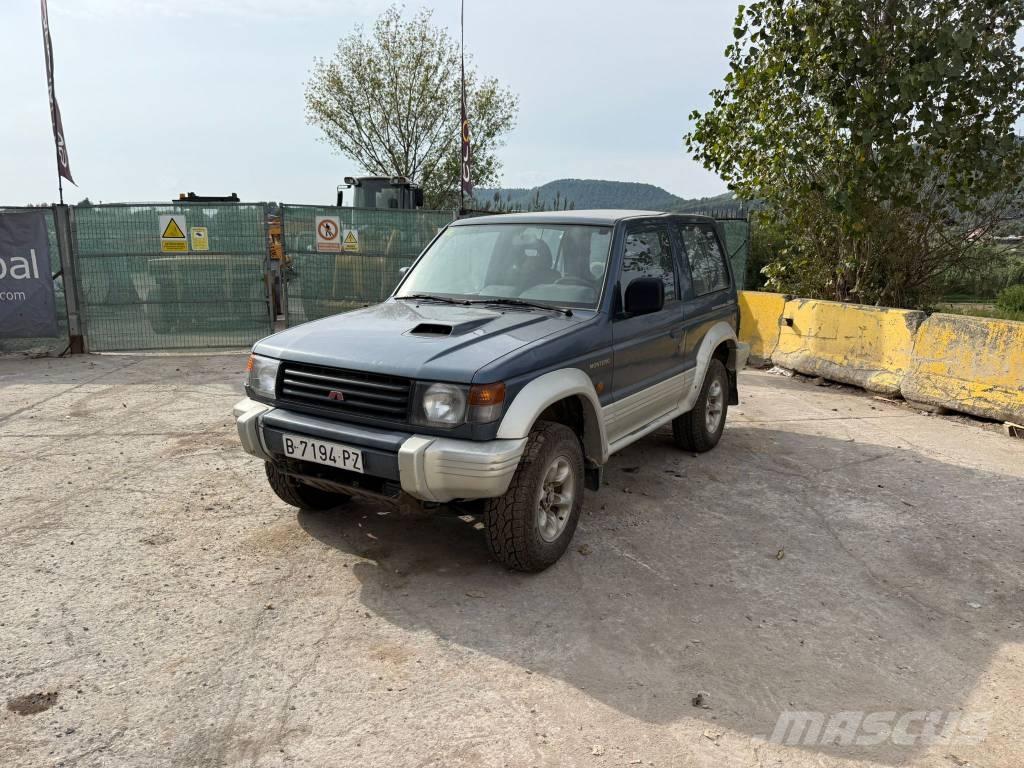 Mitsubishi Montero Automašīnas