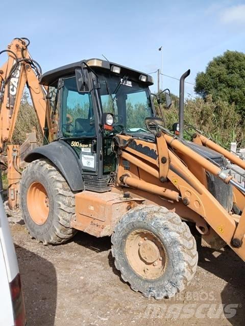 CASE 580 SR Plus Ekskavatori-iekrāvēji