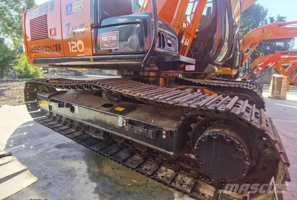 Hitachi ZX 120 Kāpurķēžu ekskavatori
