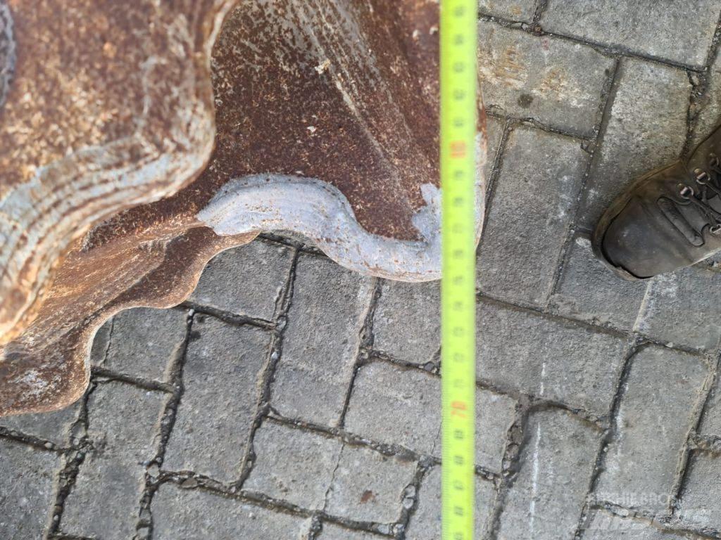 Montabert MB 400 Griezēji