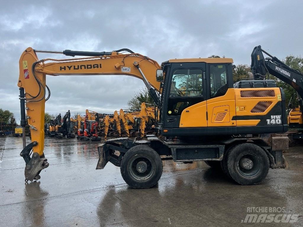 Hyundai HW140 Ekskavatori uz riteņiem