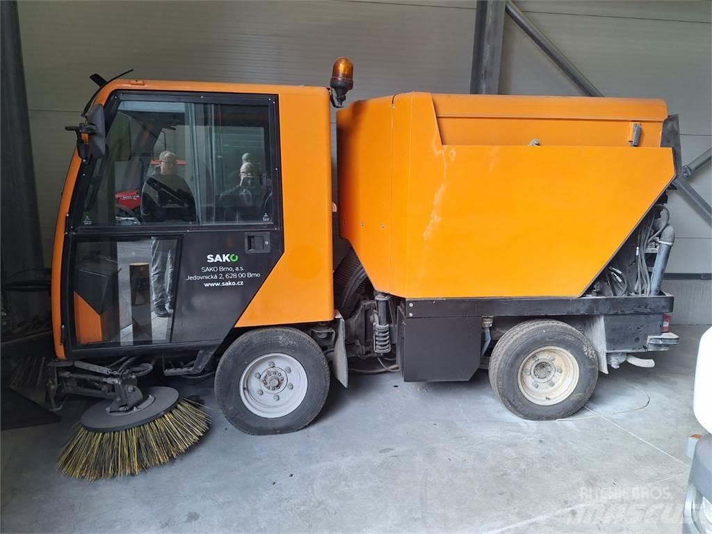 Bucher CC 2000 E2 Būvniecība- Citi
