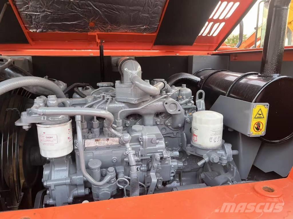 Hitachi ZX 70 Kāpurķēžu ekskavatori