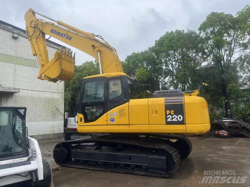 Komatsu PC 220-7 Kāpurķēžu ekskavatori