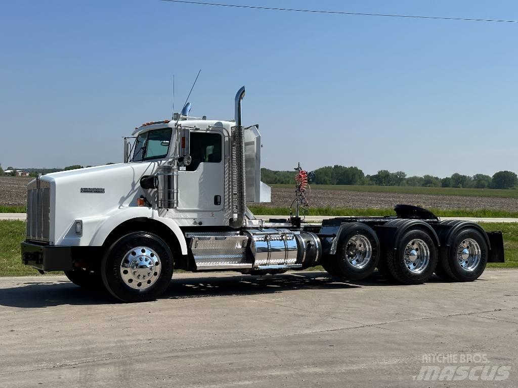 Kenworth T 800 Vilcēji