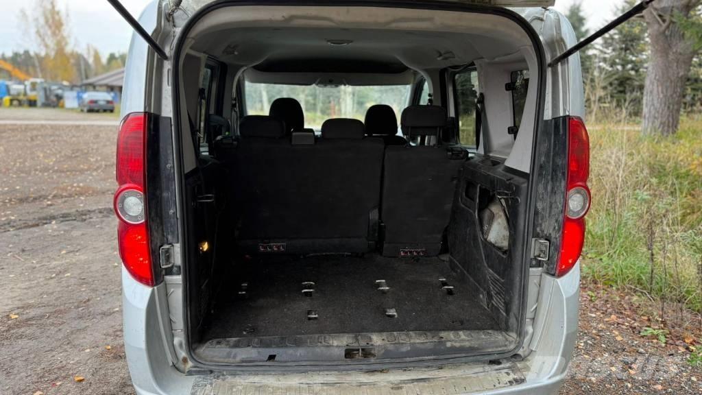 Opel Combo Automašīnas