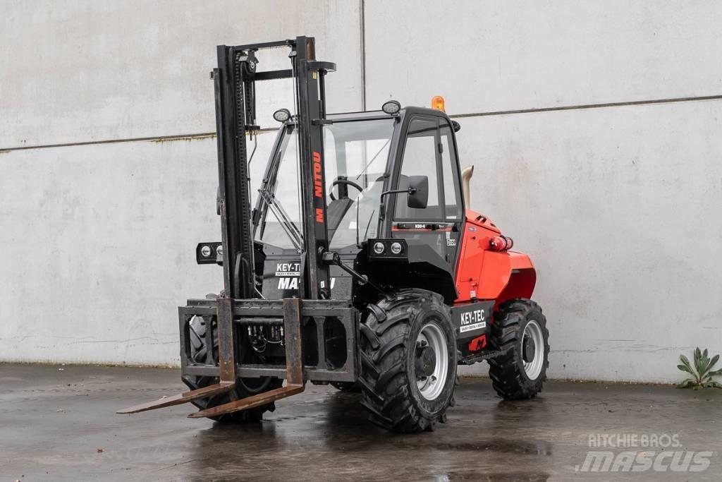 Manitou M 30-4 Tehnika ar dīzeļa dzinēju