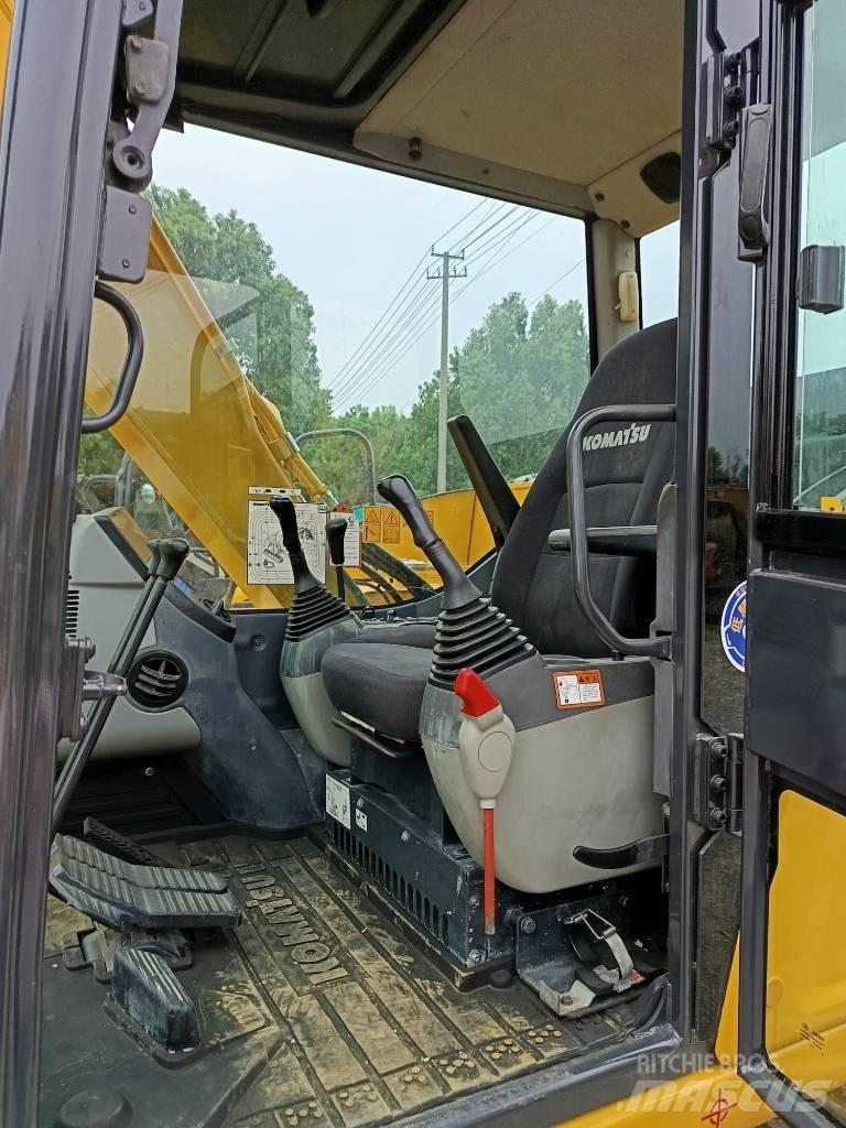 Komatsu PC 70 Kāpurķēžu ekskavatori