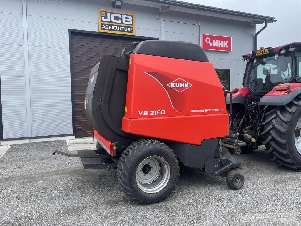 Kuhn VB 2160 OC 23 Rituļu preses