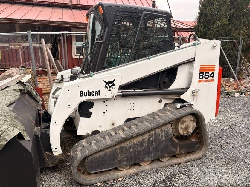 Bobcat 864H Lietoti riteņu kompaktiekrāvēji