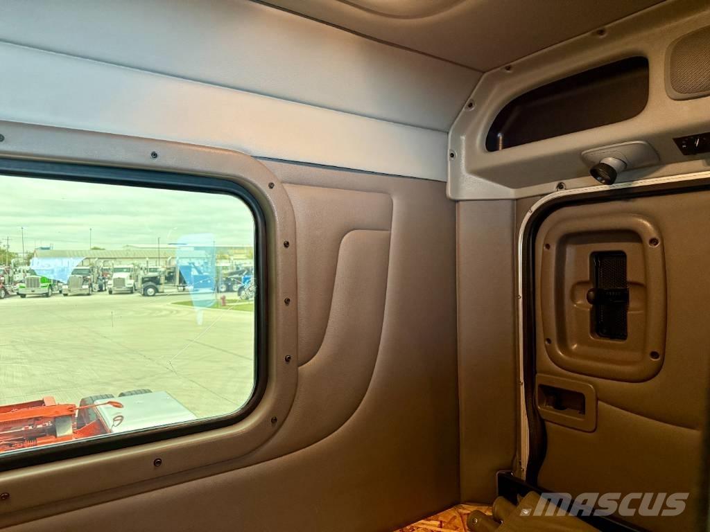 Peterbilt 389 Vilcēji