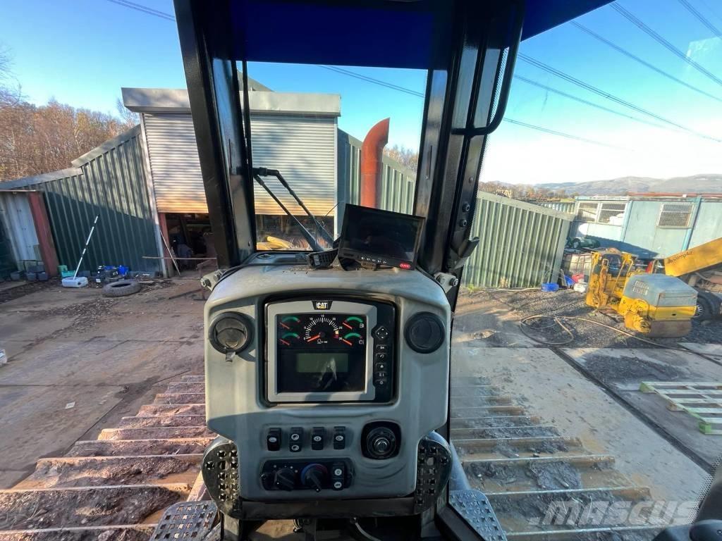 CAT D 6 N LGP Kāpurķēžu buldozeri