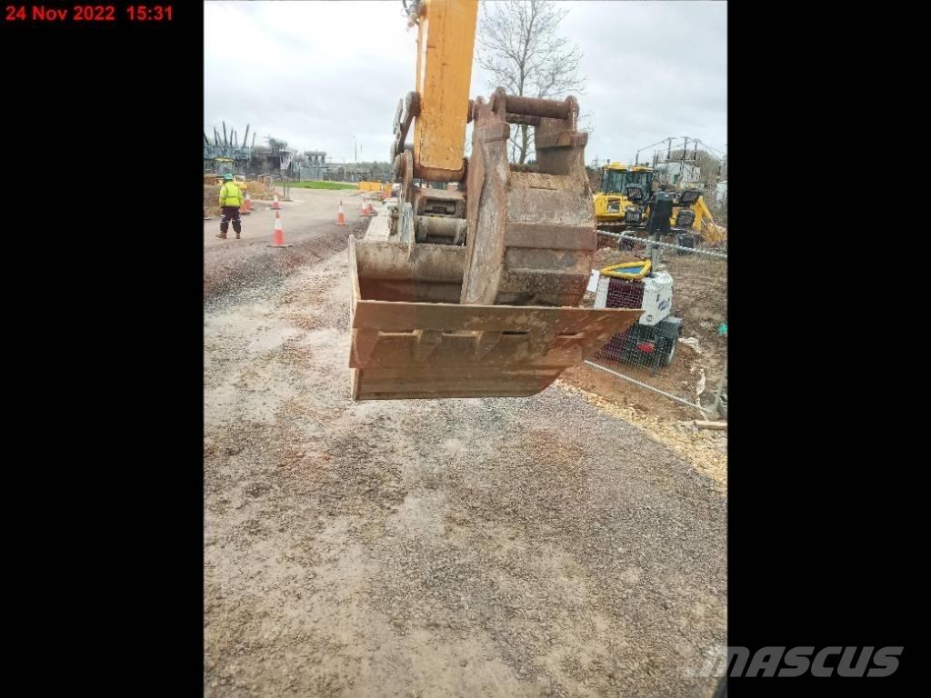 Liebherr R 922 LC Kāpurķēžu ekskavatori