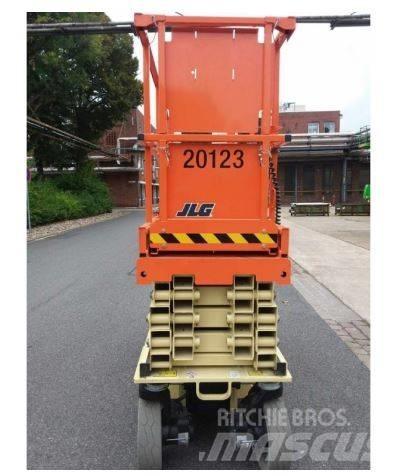 JLG 2632 ES Šķerveida pacēlāji