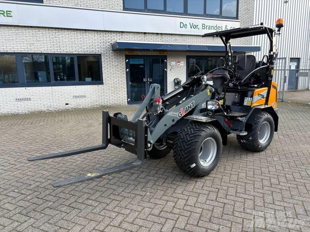 Giant G2500HD Xtra Mini iekrāvēji