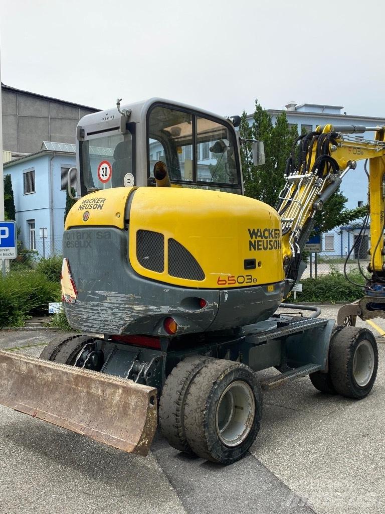 Neuson 6503 WD Ekskavatori uz riteņiem
