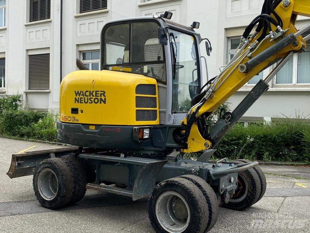 Neuson 6503 WD Ekskavatori uz riteņiem