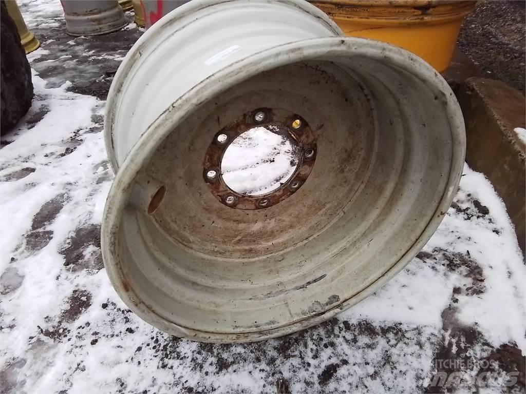  Okänt Sampo 20x28 Riepas, riteņi un diski