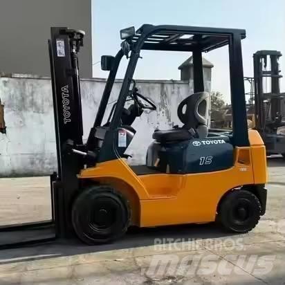 Toyota FD15 Tehnika ar dīzeļa dzinēju