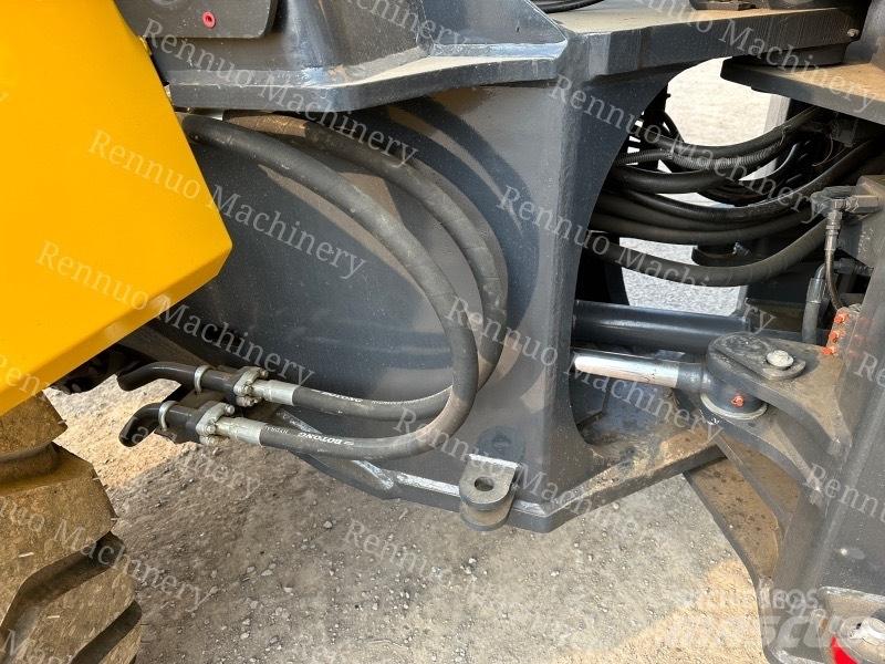 Komatsu WA380 Iekrāvēji uz riteņiem