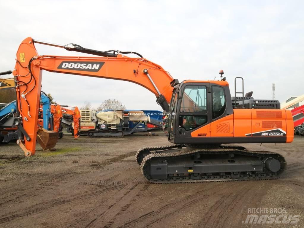 Doosan DX 225 LC-7 Kāpurķēžu ekskavatori