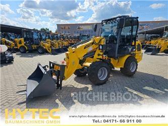 Hytec FM35T Teleskopiskie riteņu iekrāvēji