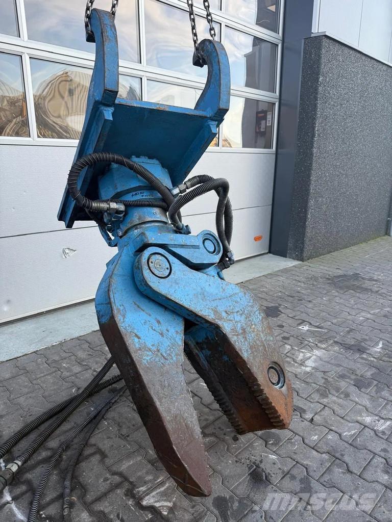 Krupp  Demontāžas ekskavators