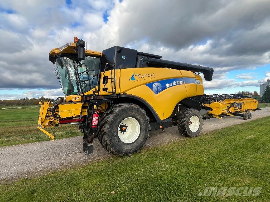 New Holland CX 8080 Ražas novākšanas kombaini