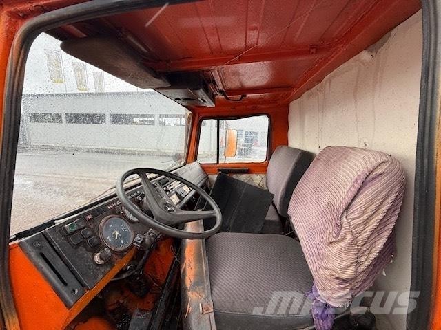 Unimog 424 USED CAB Kabīnes un interjers