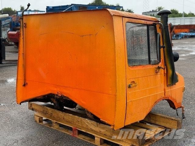 Unimog 424 USED CAB Kabīnes un interjers