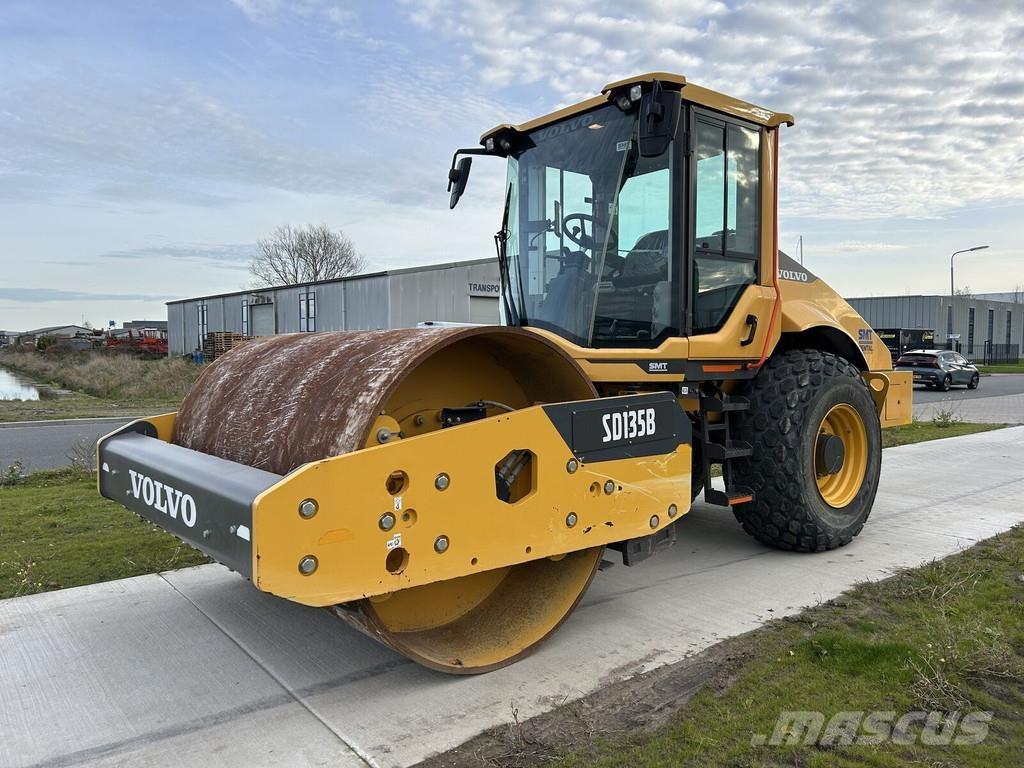 Volvo SD135B Vienvalča grunts veltņi