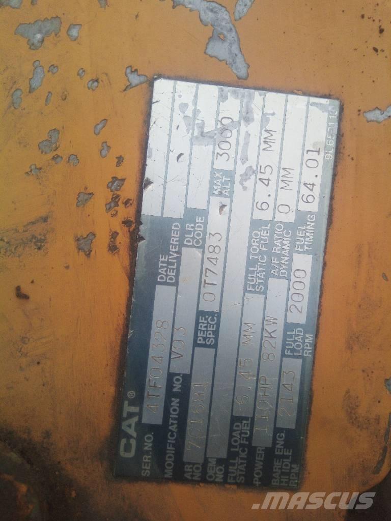CAT 214 B FT Dzinēji