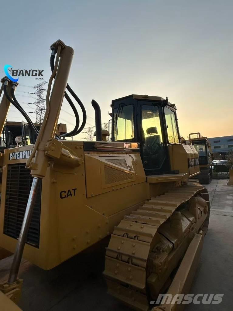 CAT D 7 G Kāpurķēžu buldozeri