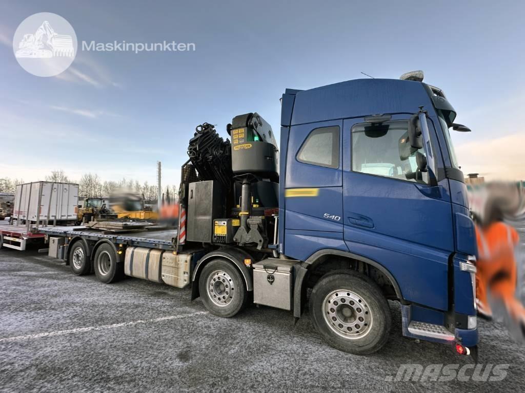 Volvo FH 540 Smagās mašīnas ar celtni