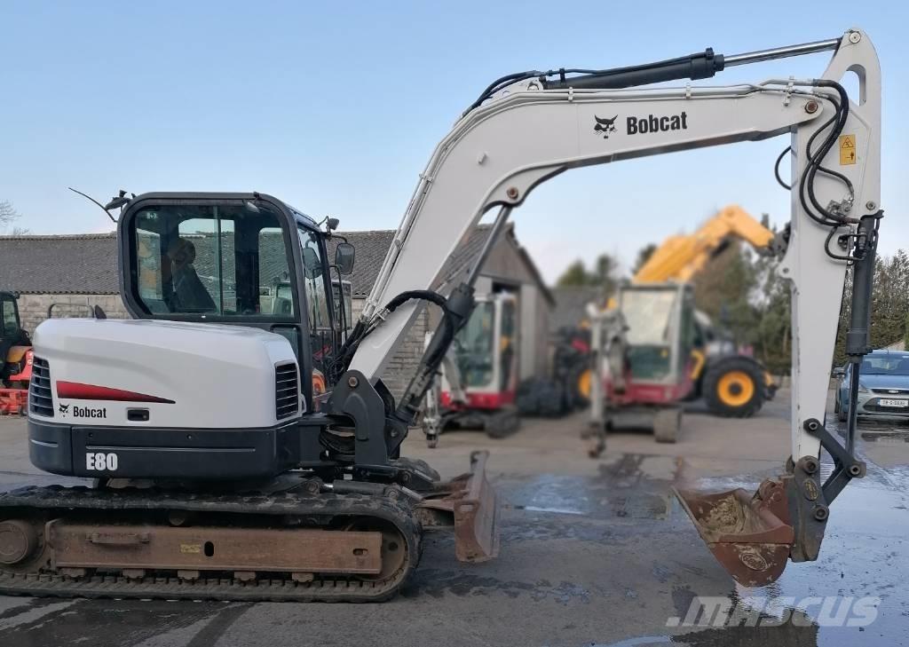 Bobcat E 80 Vidēja lieluma ekskavatori 7 t - 12 t