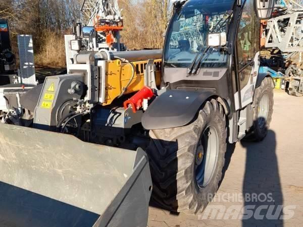 Liebherr T 33-10 Teleskopiskie manipulatori