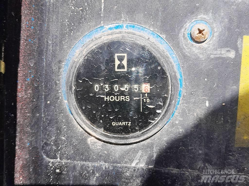Genie GS3268RT Šķerveida pacēlāji