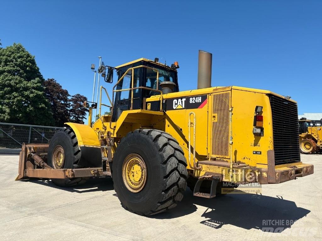 CAT 824 H Riteņu buldozeri